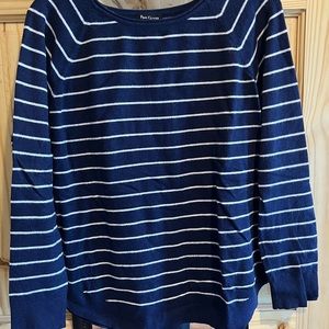 Women’s Size Large Striped Sweater Pink Clover